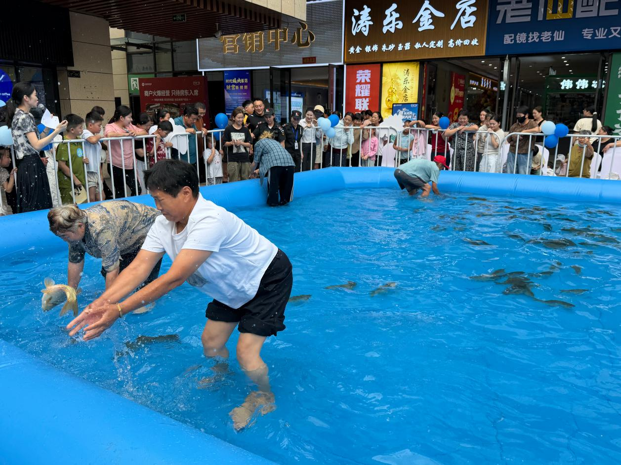 尊时凯龙·(中国区)人生就是搏