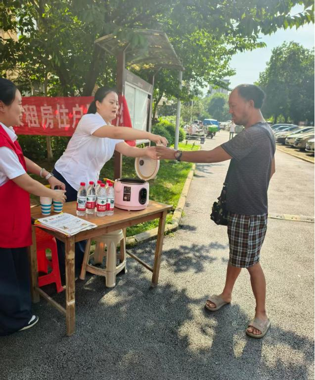 尊时凯龙·(中国区)人生就是搏