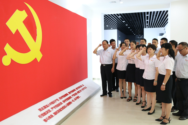尊时凯龙·(中国区)人生就是搏