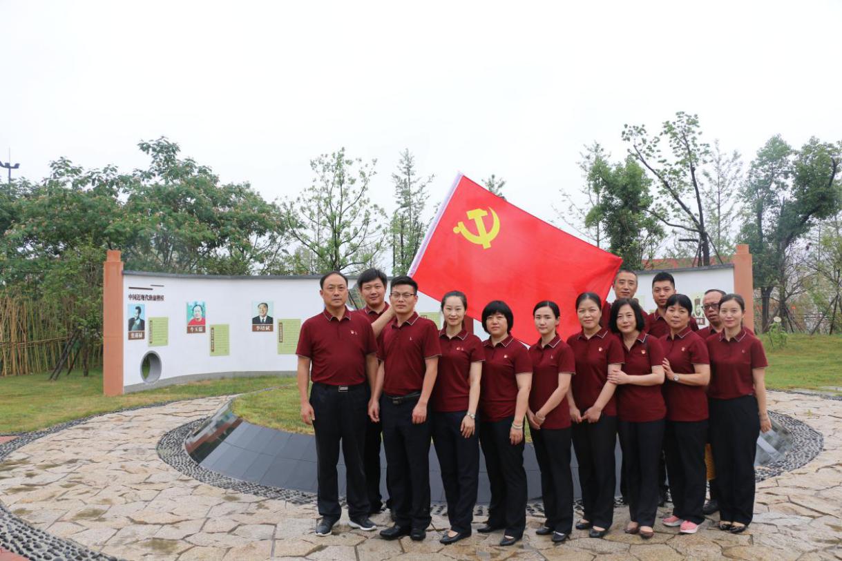 尊时凯龙·(中国区)人生就是搏