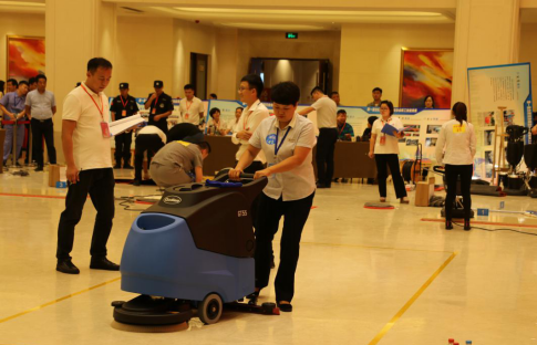 尊时凯龙·(中国区)人生就是搏