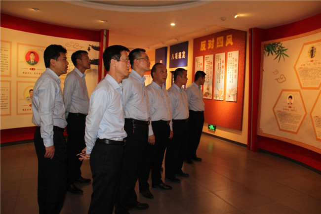 尊时凯龙·(中国区)人生就是搏