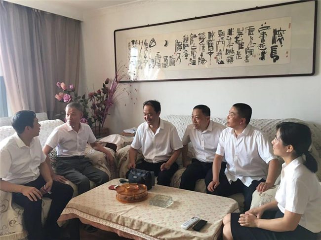 尊时凯龙·(中国区)人生就是搏
