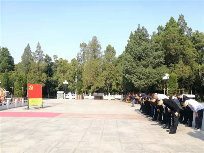 尊时凯龙·(中国区)人生就是搏