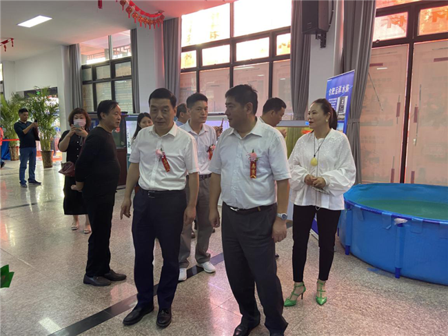 尊时凯龙·(中国区)人生就是搏