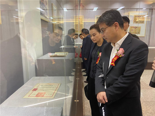 尊时凯龙·(中国区)人生就是搏