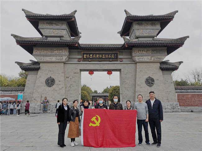 尊时凯龙·(中国区)人生就是搏