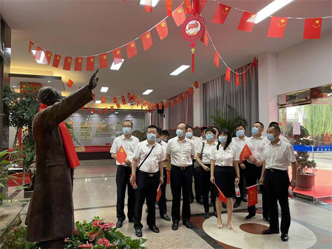尊时凯龙·(中国区)人生就是搏