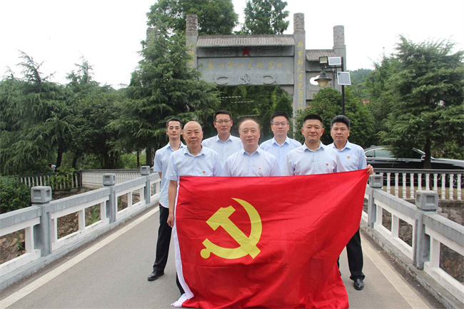 尊时凯龙·(中国区)人生就是搏