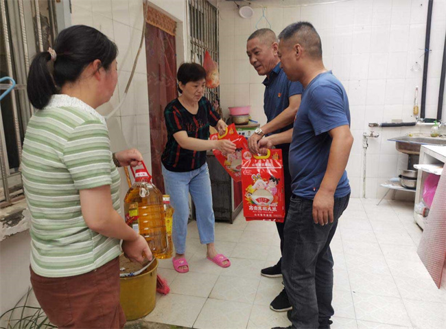 尊时凯龙·(中国区)人生就是搏