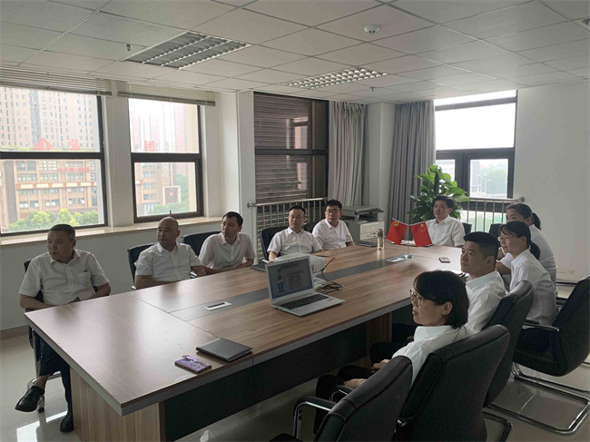 尊时凯龙·(中国区)人生就是搏