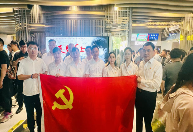 尊时凯龙·(中国区)人生就是搏