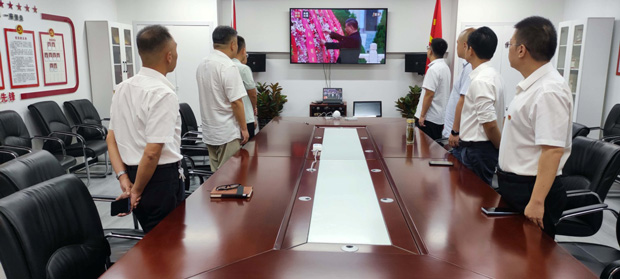尊时凯龙·(中国区)人生就是搏