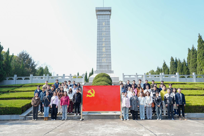 尊时凯龙·(中国区)人生就是搏