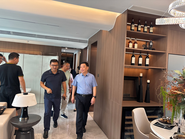 尊时凯龙·(中国区)人生就是搏